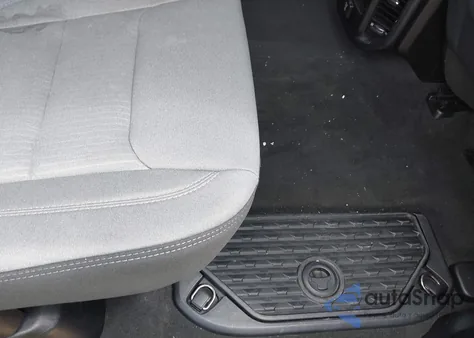 2021 Ram 1500 Big Horn z USA, uszkodzony, nr VIN 1C6SRFFT8MN504234